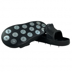 Chaussures à clous taille XL